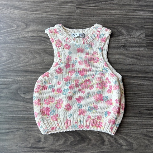 NEW Zara | Floral Print Knit Top White Pink Sweater Small - Picture 1 of 7
